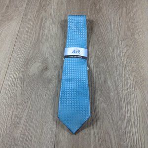Van Heusen Aqua Circle Pattern Air Tie